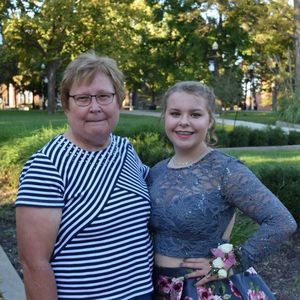 Meet your Posher, Lindsay